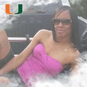 Meet your Posher, Gloria